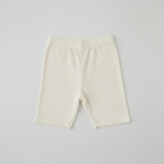 Krátke rebrované legíny – RIBBED SHORT LEGGINGS Prírodná biela – Obrázok 3