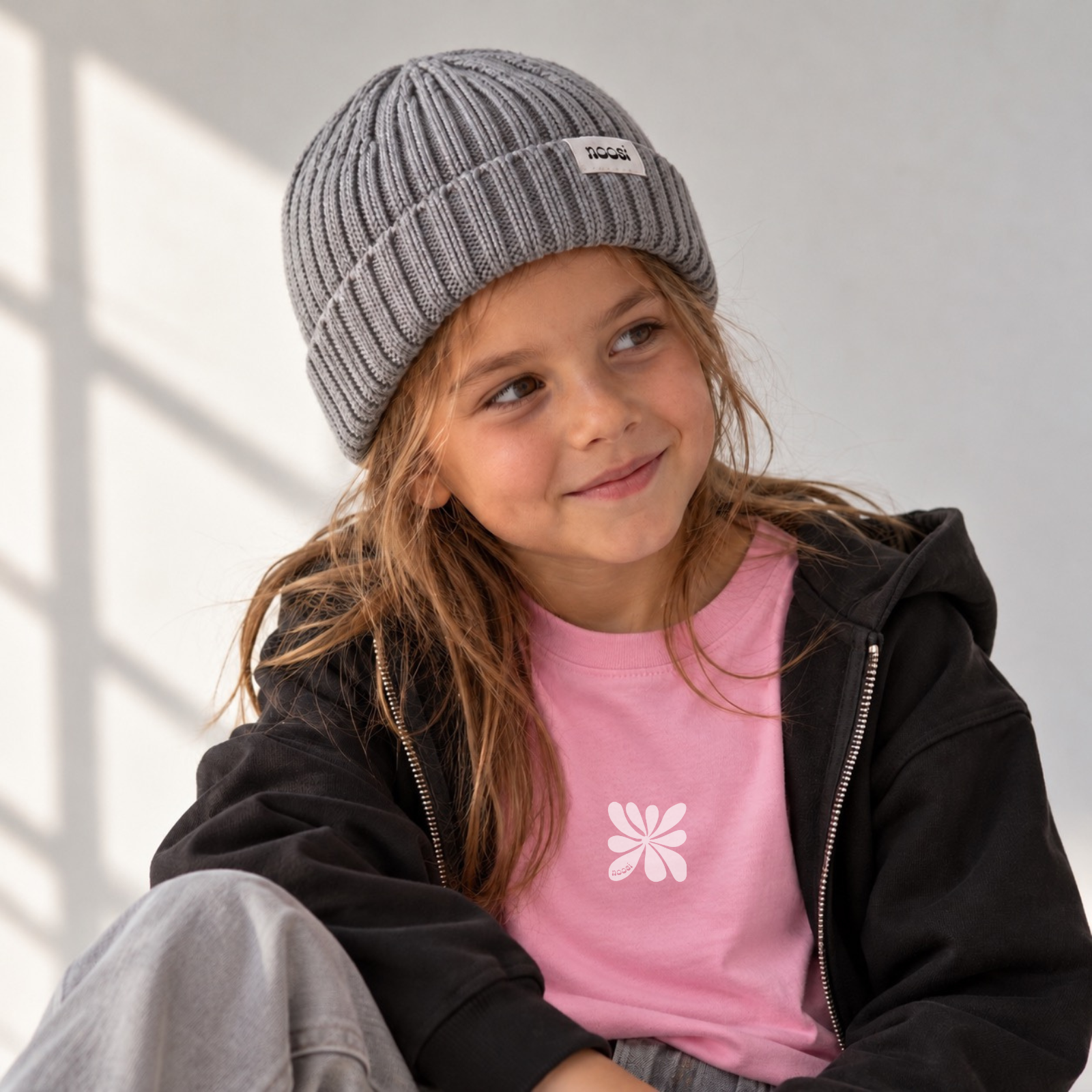 beanie sivá Pletená čiapka - RIB KNIT BEANIE Sivá – Obrázok 1
